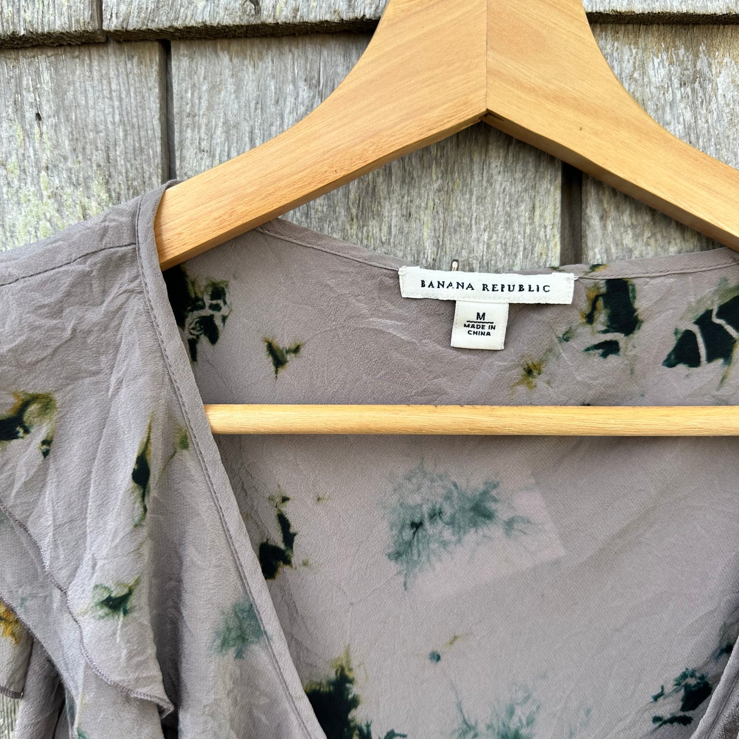 Banana Republic Upcycled Silk Ruffle Top Women's Size Medium